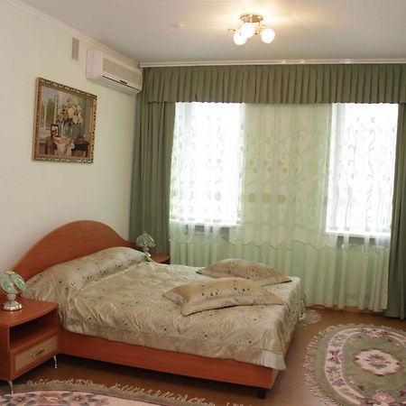 Kristina Hotel Zaporizhia Kültér fotó